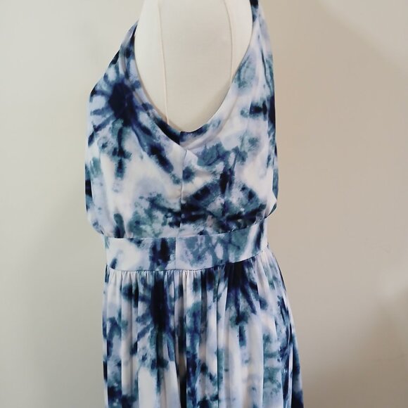 INC Tie Dye Halter Maxi Dress Women’s Size M Blue Sleeveless Boho Summer Beach - Picture 4 of 5
